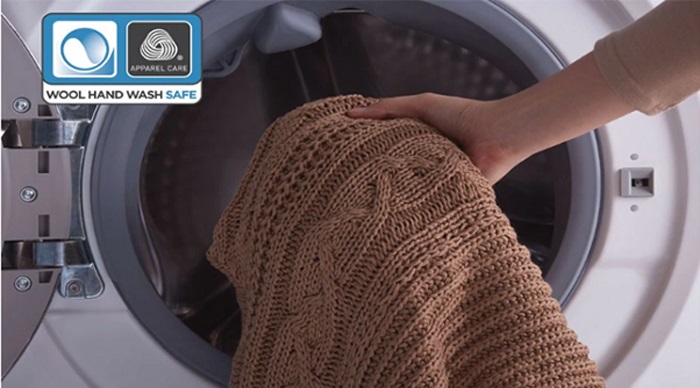 Máy giặt Electrolux 10kg lồng ngang EWF1023BESA an toàn