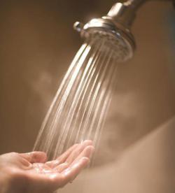 Tác dụng của việc tắm nước nóng đối với sức khoẻ