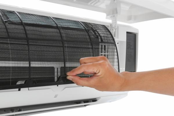 Máy lạnh Daikin Inverter 2.5 HP FTKC60UVMV
