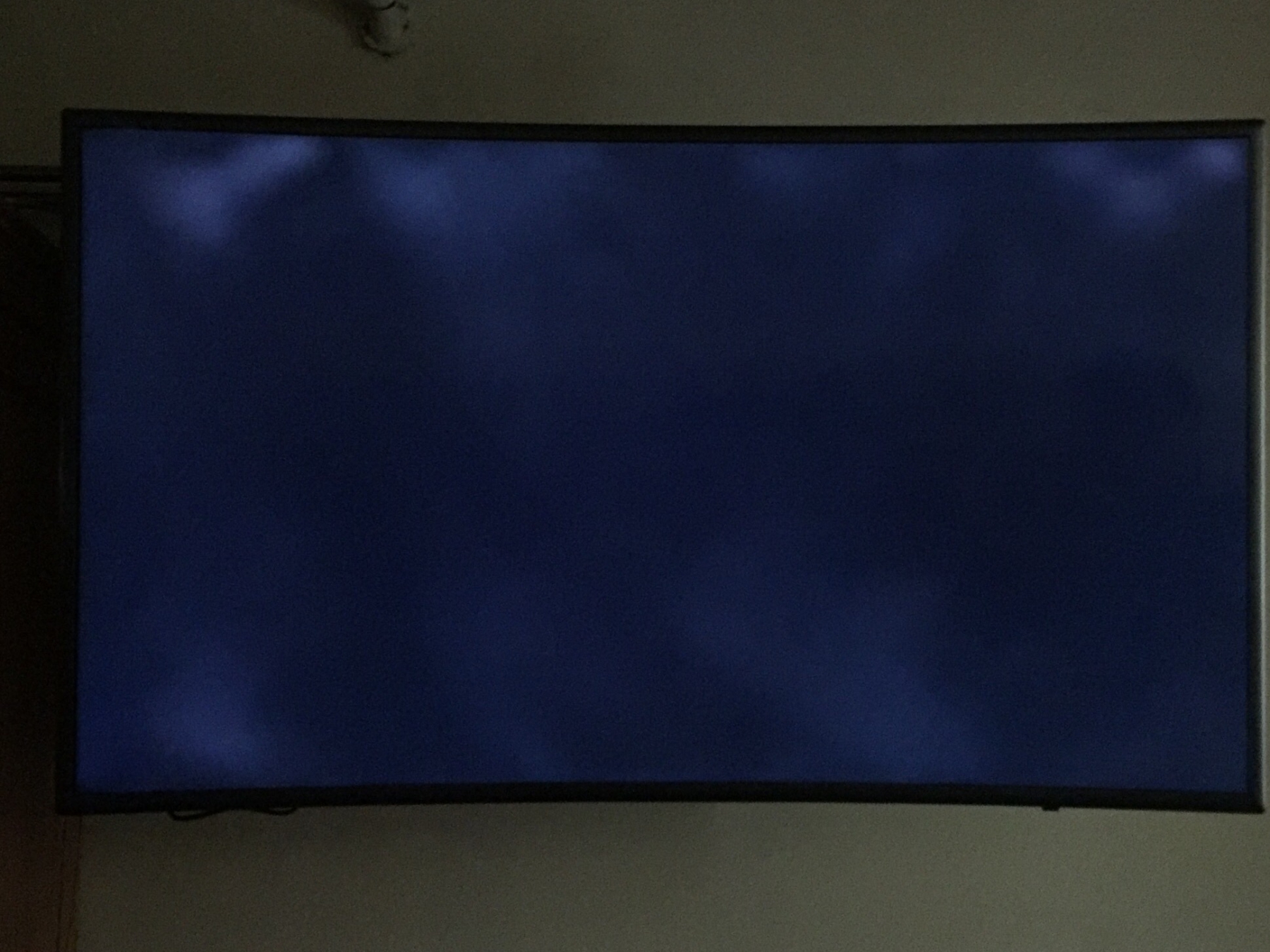 Một số nguyên nhân dẫn tới màn hình tivi Samsung bị tối đen và cách khắc phục