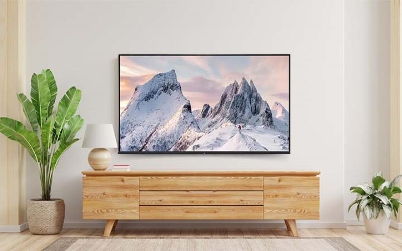  Smart tivi đã trở thành món đồ điện tử thiết yếu trong không gian mỗi gia đình